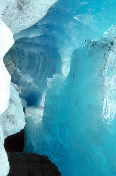 Svartissen,-cueva-subglaciar