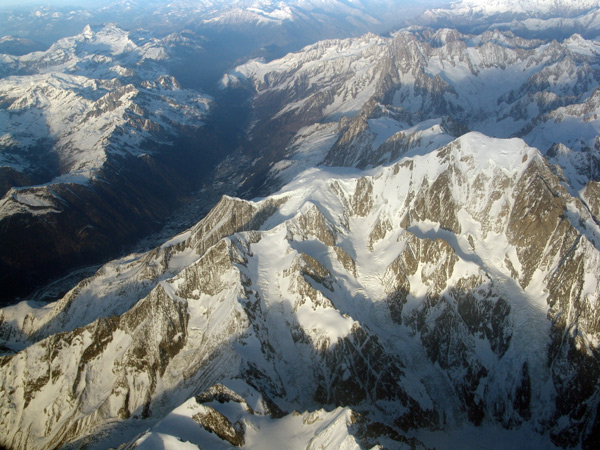 1,-Alpes-003,-Mont-Blanc-y-Valle-de-Chamonix,-12-06
